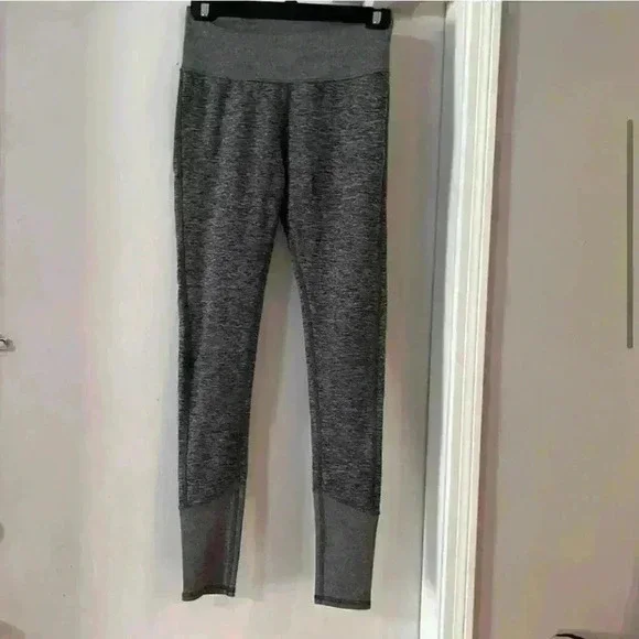 Alo legging - Picture 2 of 8